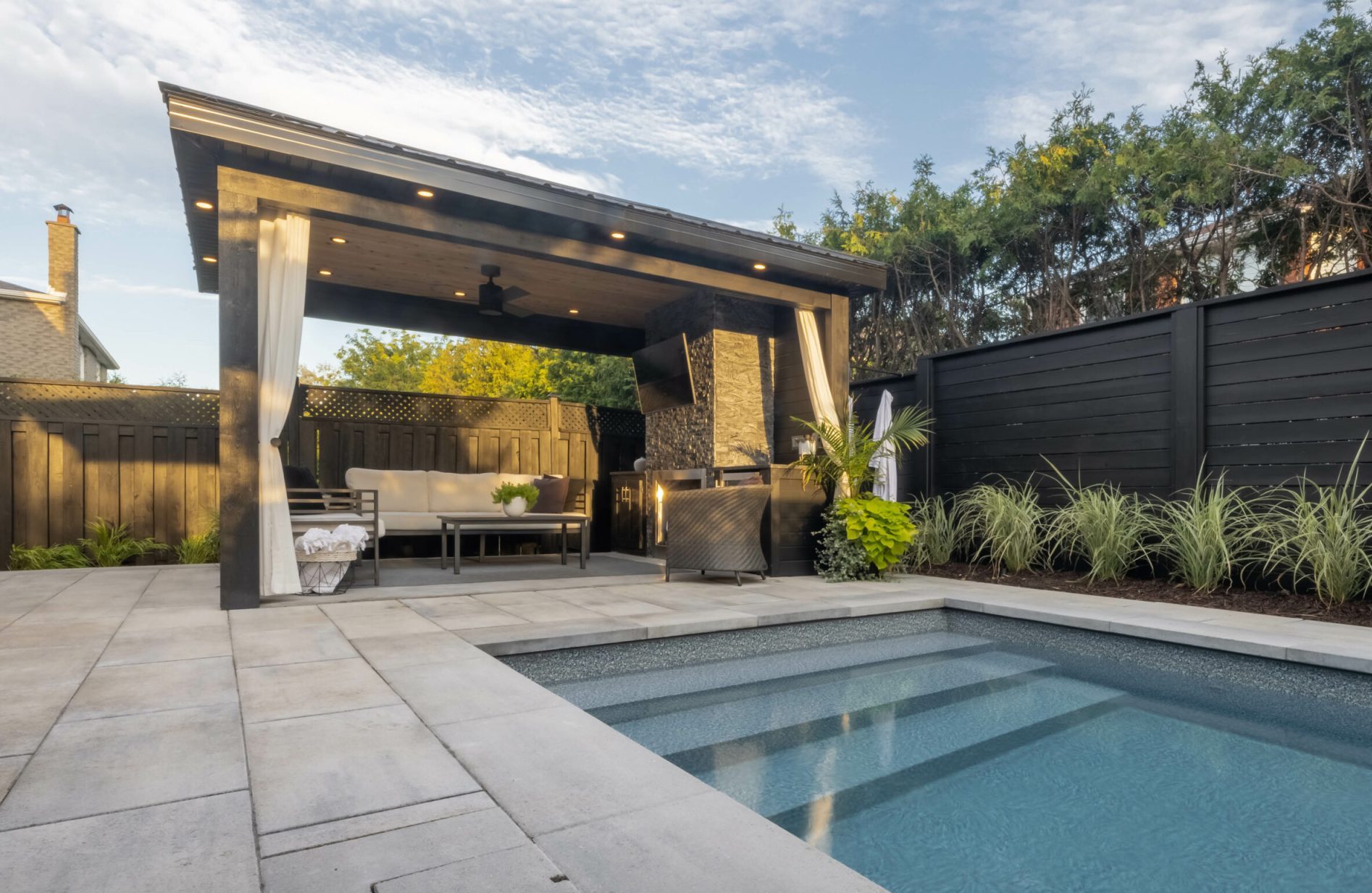 The Best Swimming Pool Installation in Toronto by Avanti Landscaping